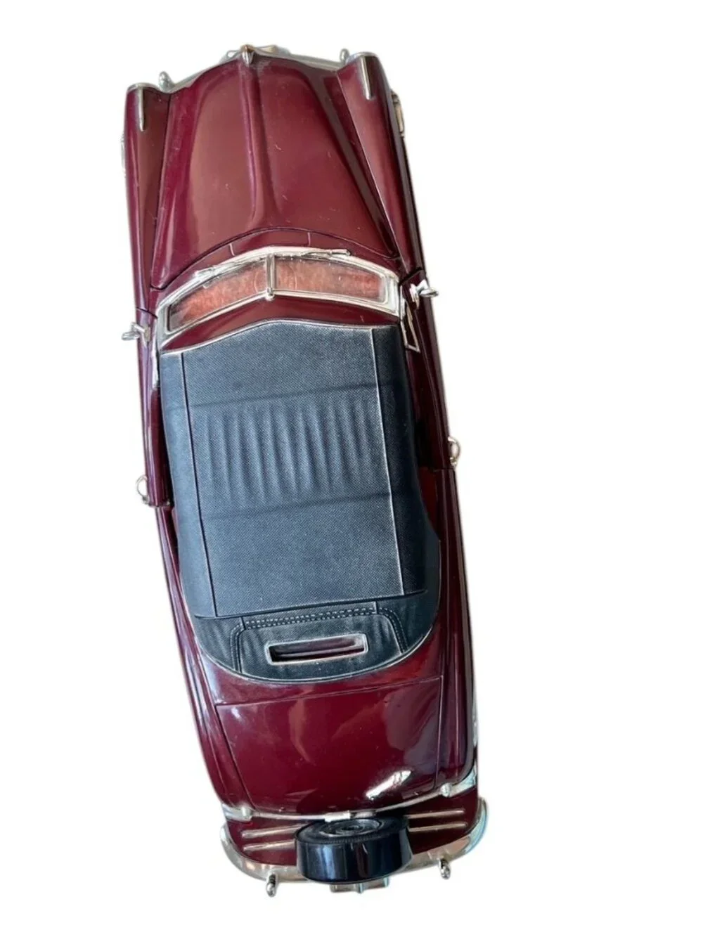 Highway 61 DCP 1952 Hudson Hornet Convertible Die-Cast Model Maroon Black 1:18